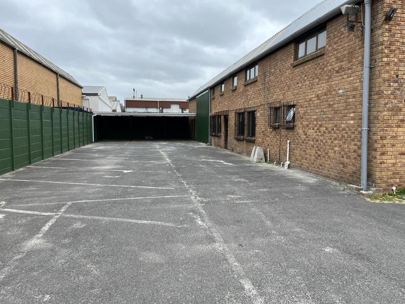 To Let Commercial Property for Rent in Montague Gardens Western Cape